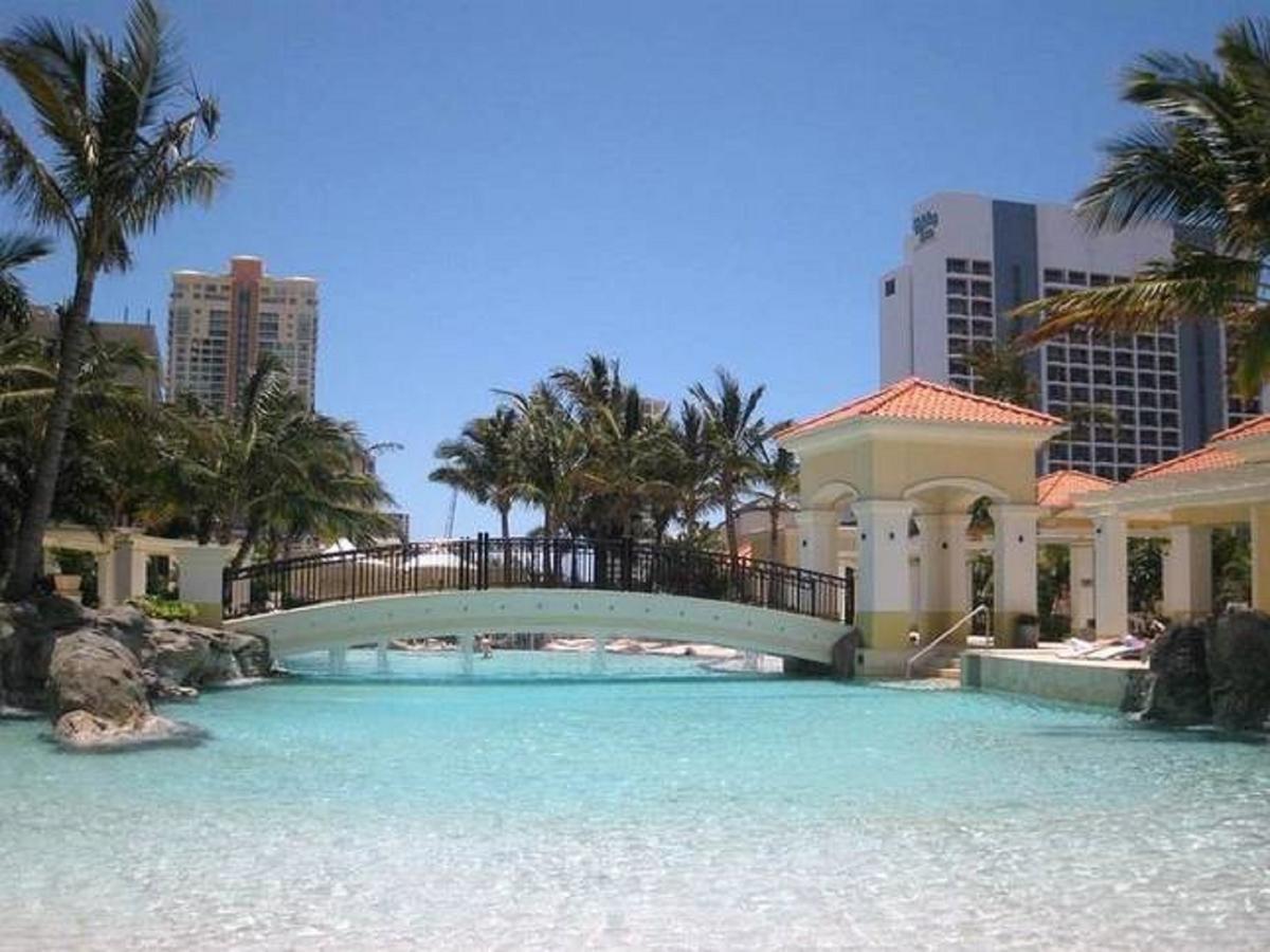 The Towers Of Chevron Renaissance - Holidays Гоулд Коуст Екстериор снимка